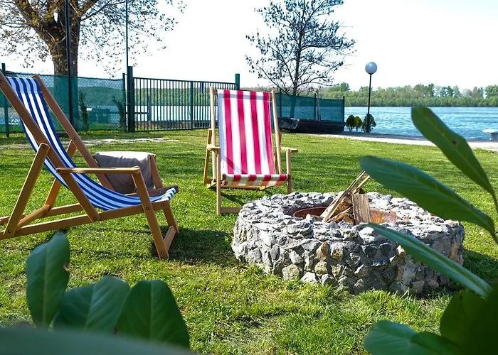 فيلة Dunavska Kuca *