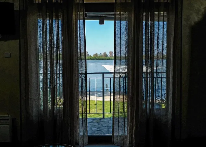 فيلة Dunavska Kuca